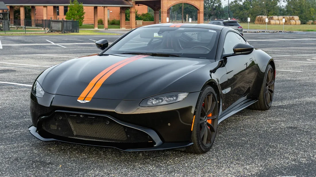 2019 Aston Martin V8 Vantage (2019+) - Image 5 of 7