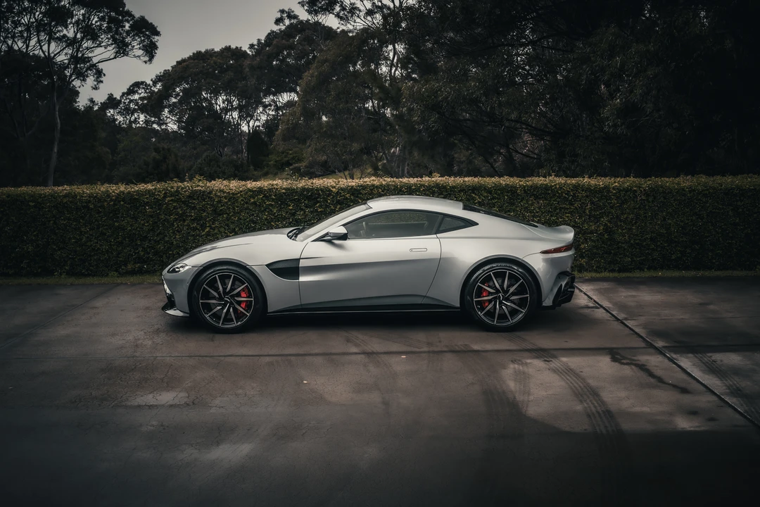 2018 Aston Martin V8 Vantage (2019+) - Image 4 of 31