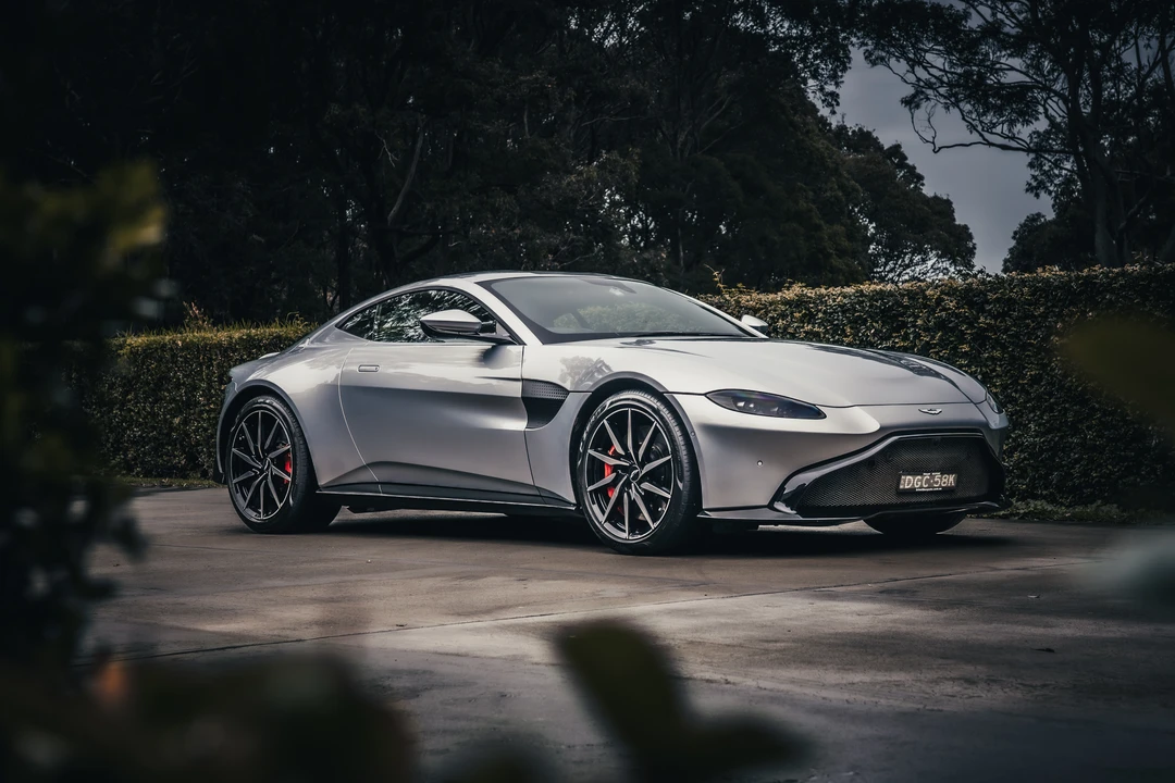 2018 Aston Martin V8 Vantage (2019+) - Image 18 of 31
