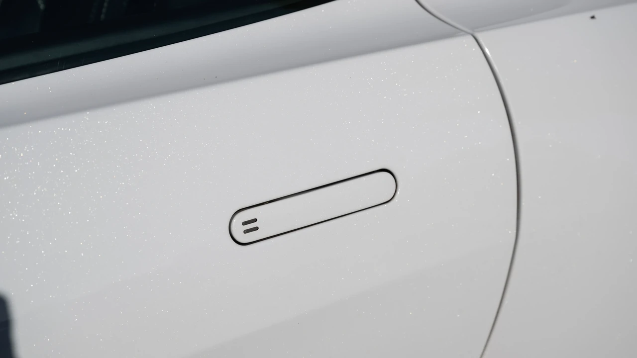 2019 Aston Martin V8 Vantage (2019+) - Image 23 of 31