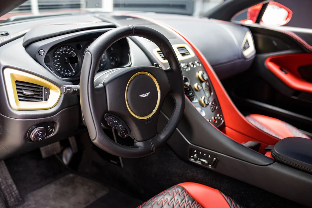 2019 Aston Martin Vanquish 2nd Gen - Image 15 of 31