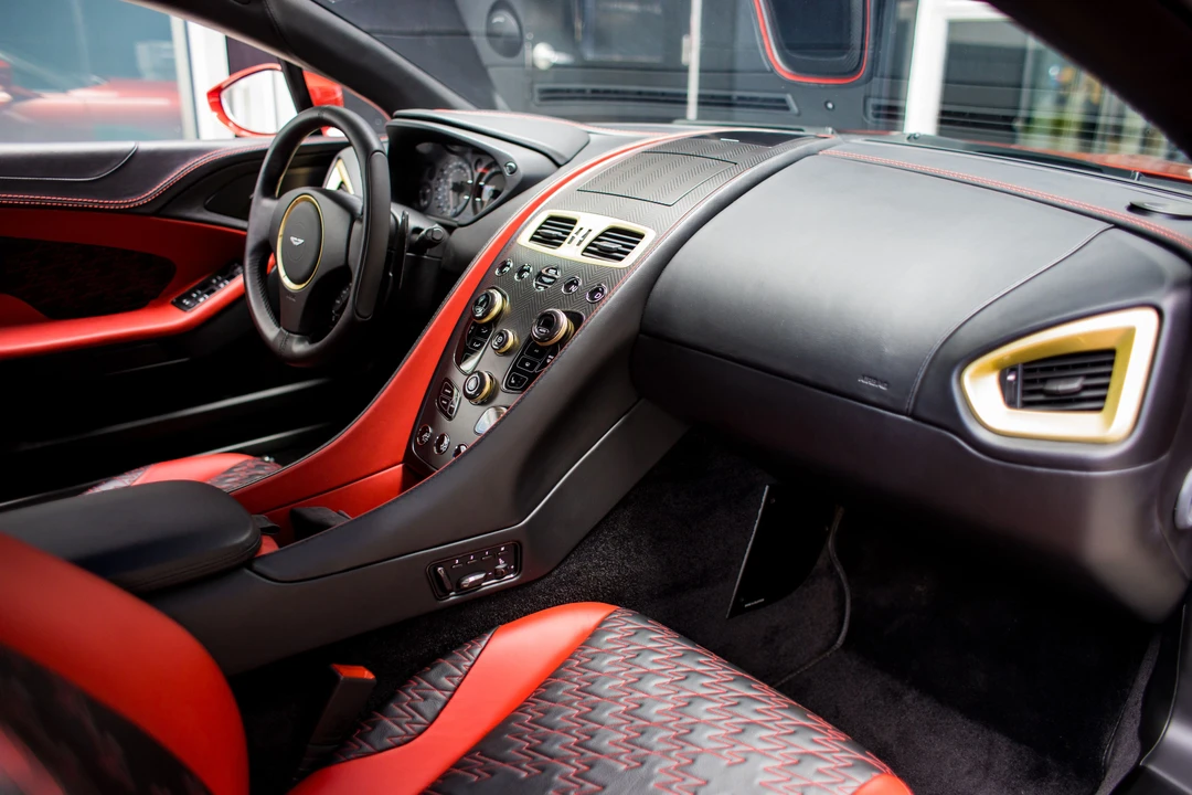 2019 Aston Martin Vanquish 2nd Gen - Image 13 of 31