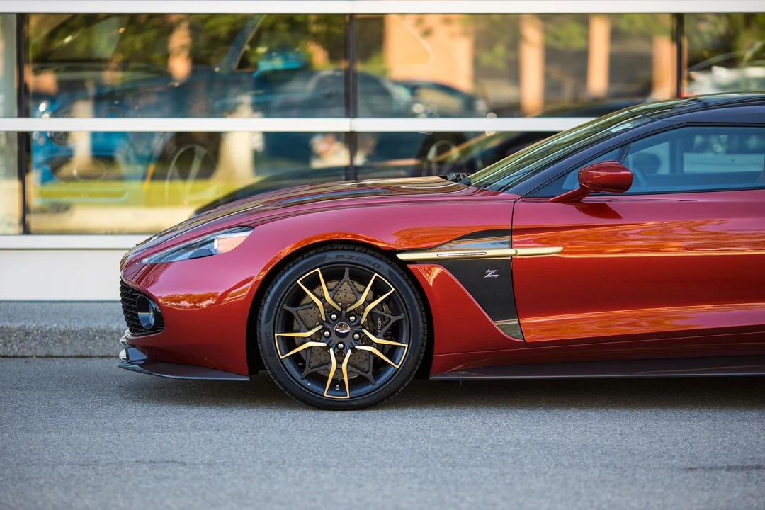 2019 Aston Martin Vanquish 2nd Gen - Image 27 of 31