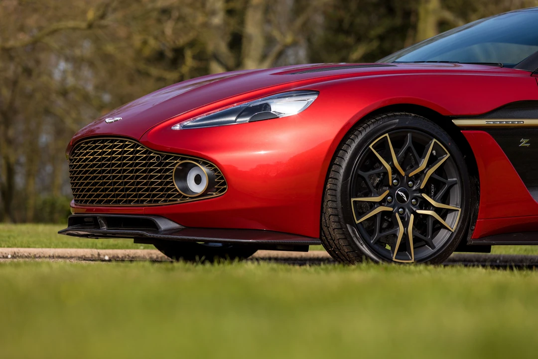 2019 Aston Martin Vanquish 2nd Gen - Image 16 of 22