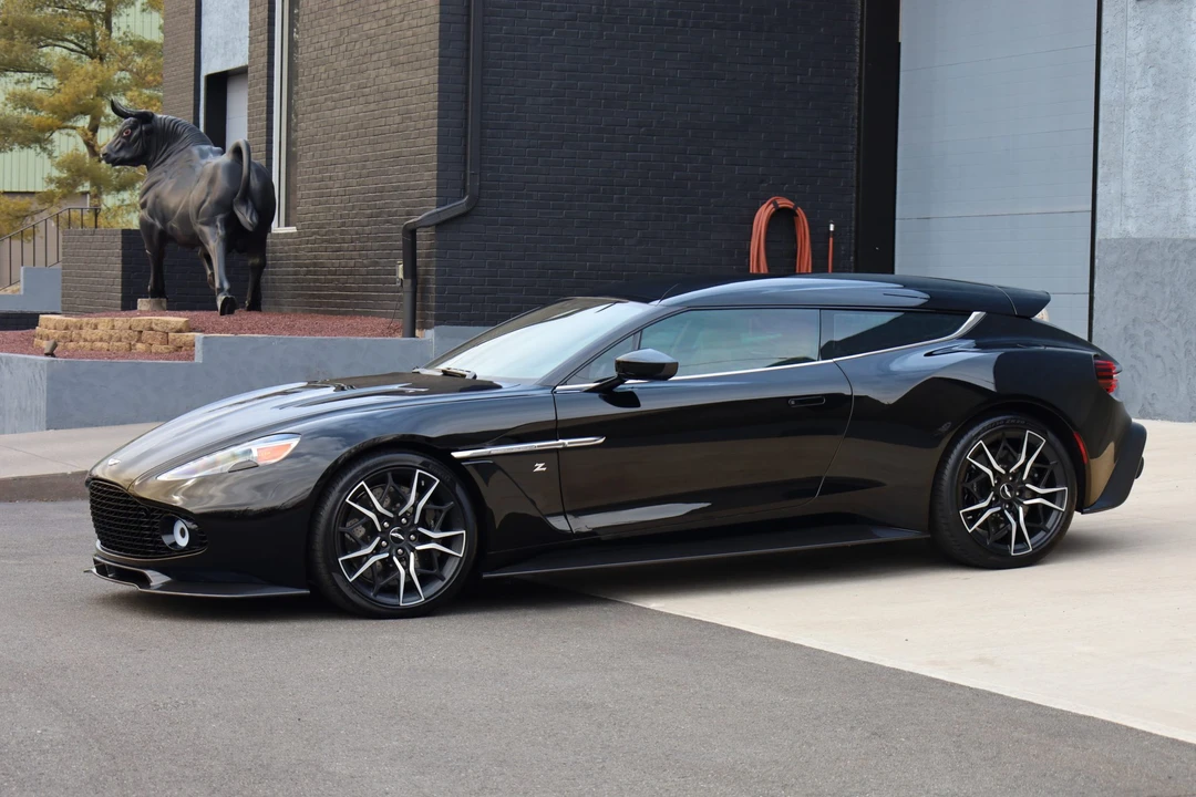 2019 Aston Martin Vanquish 2nd Gen - Image 3 of 31