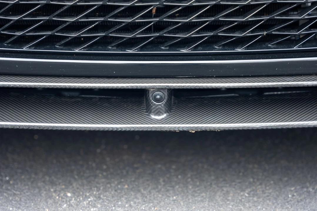 2019 Aston Martin Vanquish Zagato - Image 28 of 31