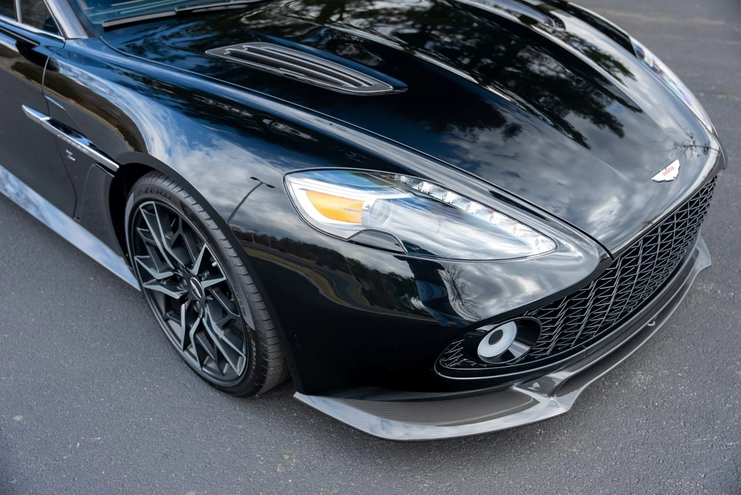 2019 Aston Martin Vanquish Zagato - Image 20 of 31