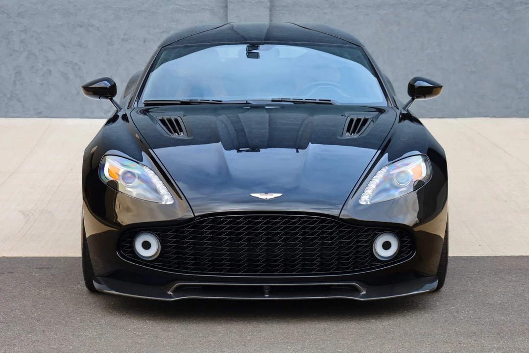 2019 Aston Martin Vanquish 2nd Gen - Image 13 of 31