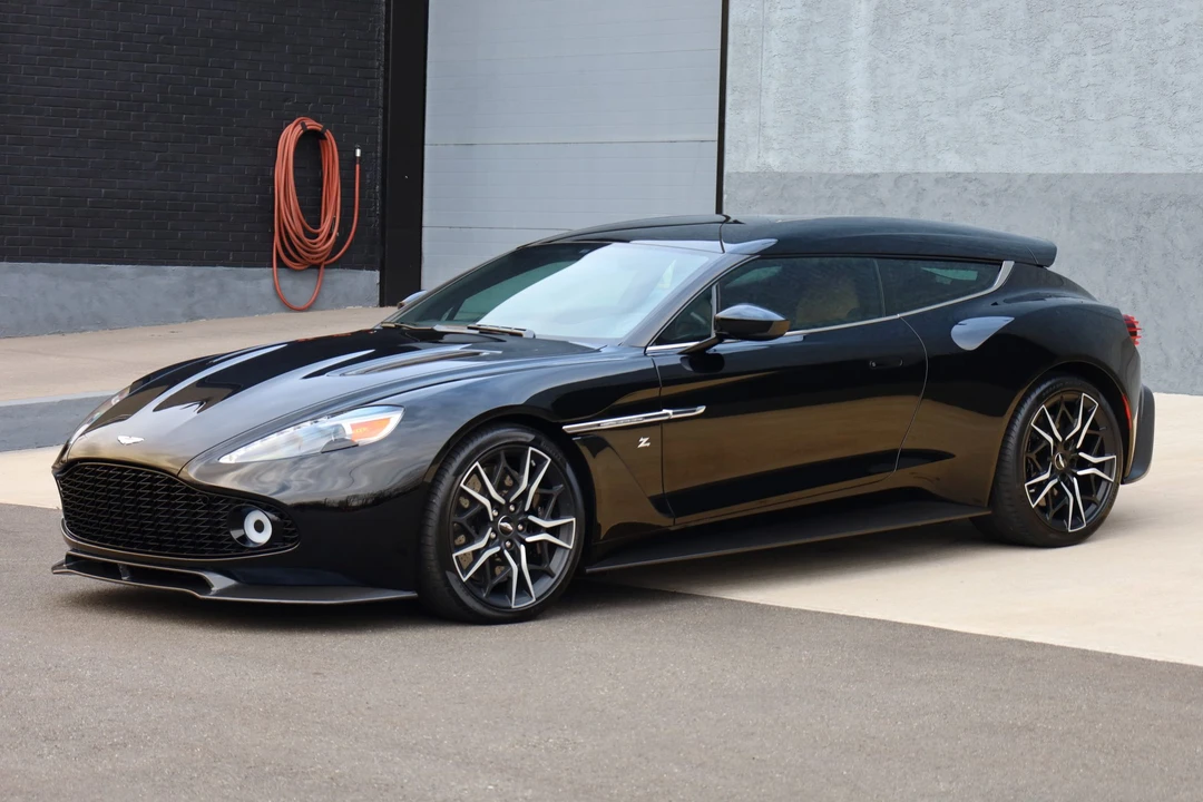 2019 Aston Martin Vanquish 2nd Gen - Image 2 of 31