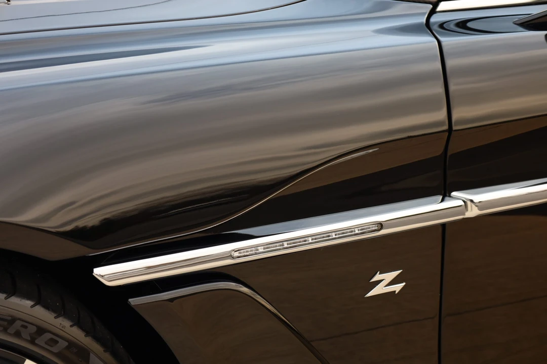 2019 Aston Martin Vanquish 2nd Gen - Image 19 of 31