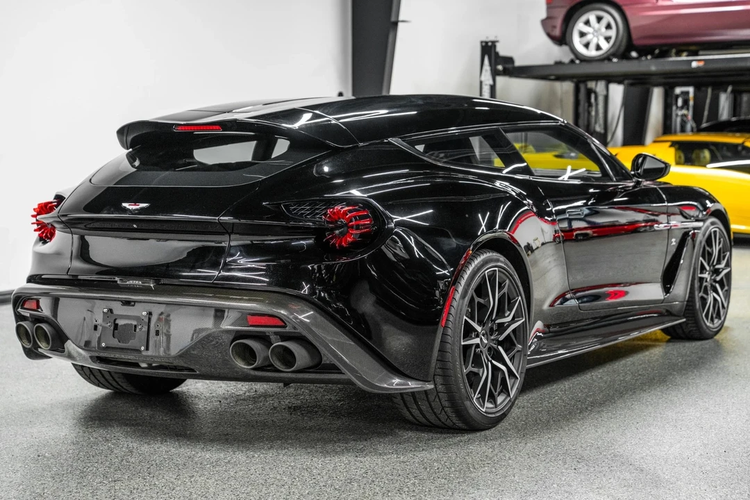 2019 Aston Martin Vanquish 3rd Gen - Image 8 of 21