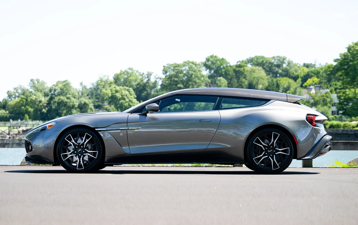 2019 Aston Martin Vanquish 2nd Gen - Image 2 of 25