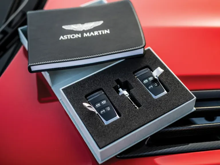 2019 Aston Martin Vanquish 2nd Gen - Image 26 of 31