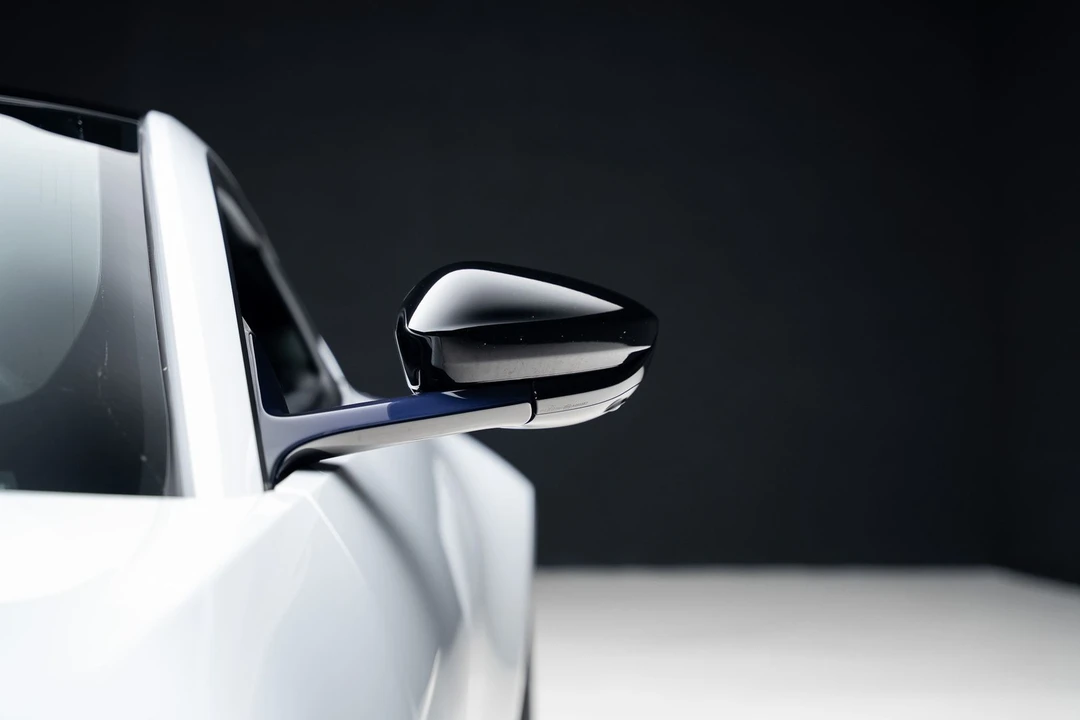 2019 Aston Martin V8 Vantage (2019+) - Image 15 of 31