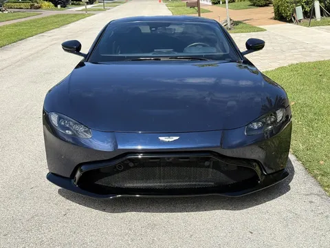 2019 Aston Martin V8 Vantage (2019+) - Image 2 of 20