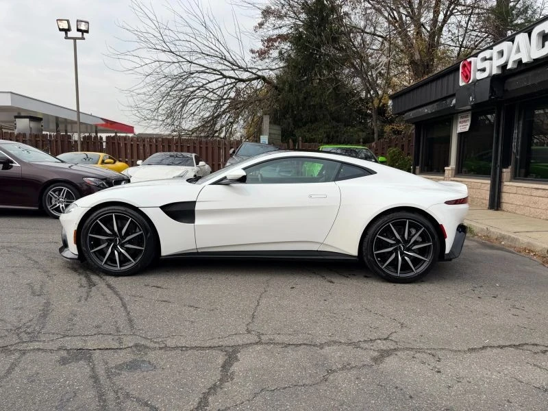 2019 Aston Martin V8 Vantage (2019+) - Image 9 of 12