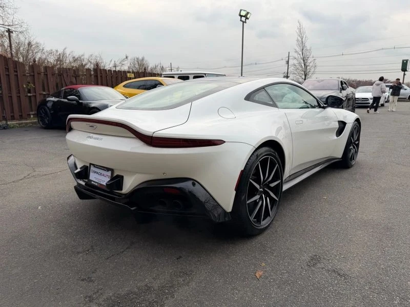 2019 Aston Martin V8 Vantage (2019+) - Image 6 of 12