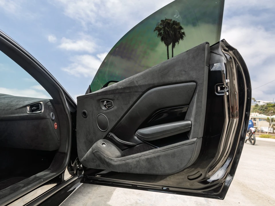 2019 Aston Martin V8 Vantage (2019+) - Image 8 of 11