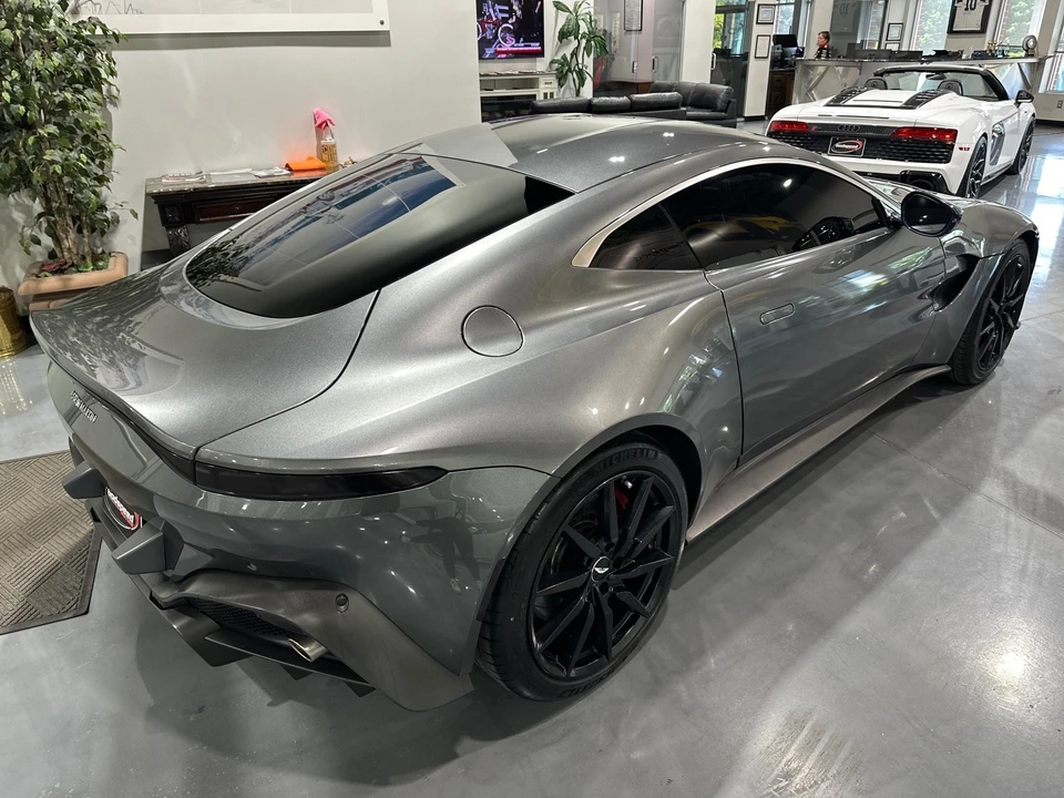 2019 Aston Martin V8 Vantage (2019+) - Image 28 of 31