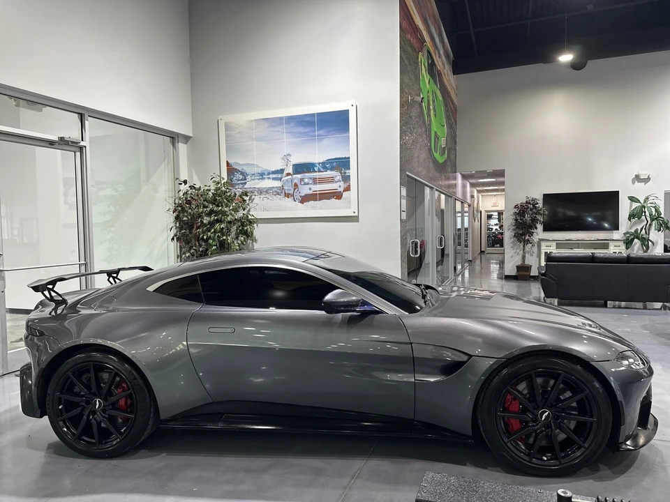 2019 Aston Martin V8 Vantage (2019+) - Image 20 of 31