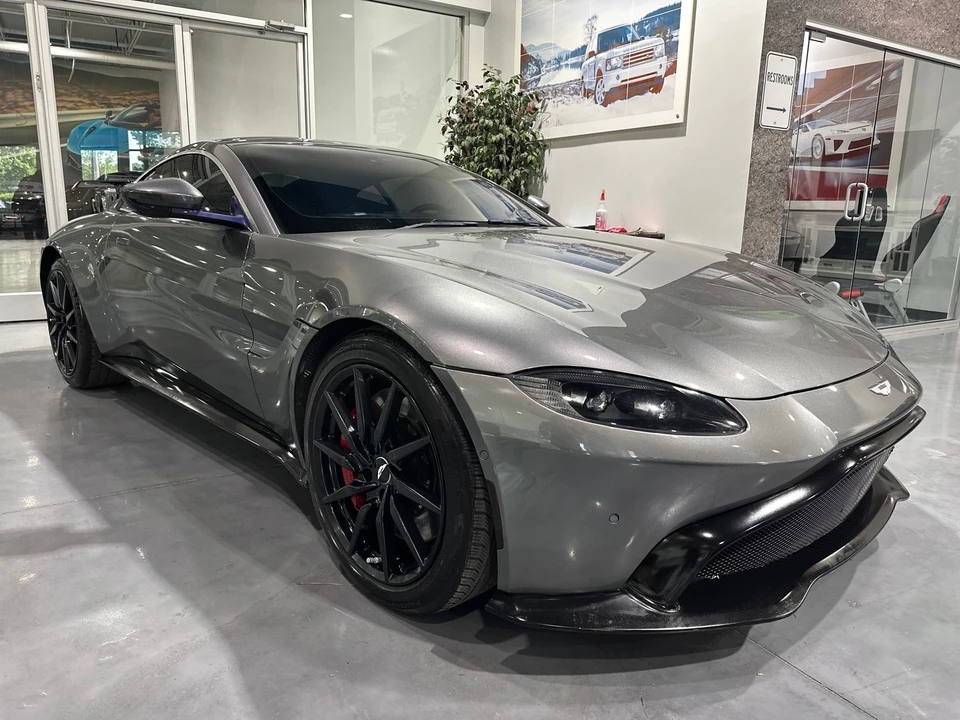 2019 Aston Martin V8 Vantage (2019+) - Image 14 of 31