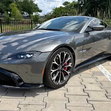 2019 Aston Martin Vantage Coupe