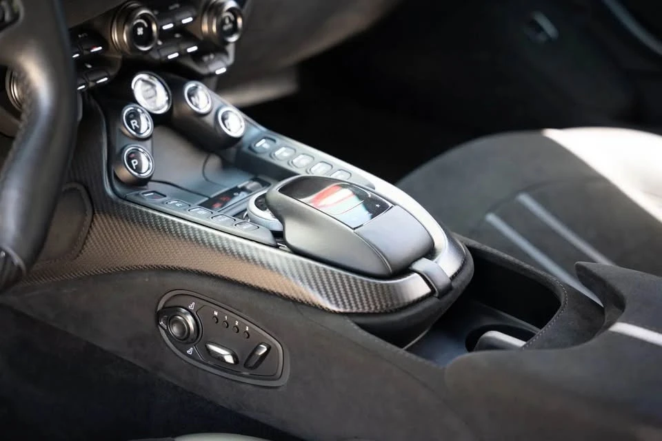 2019 Aston Martin V8 Vantage (2019+) - Image 11 of 18