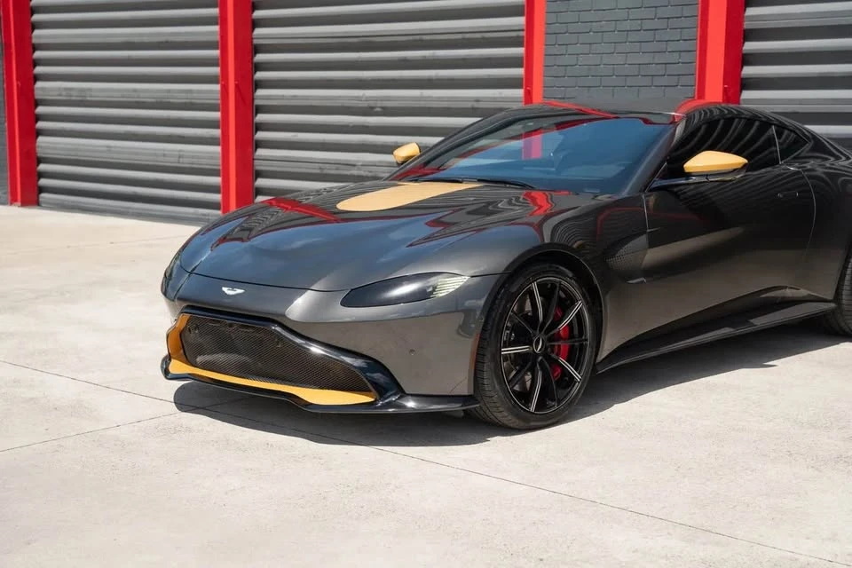 2019 Aston Martin V8 Vantage (2019+) - Image 2 of 18