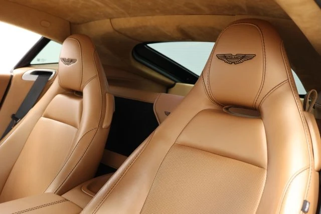 2019 Aston Martin V8 Vantage (2019+) - Image 16 of 31