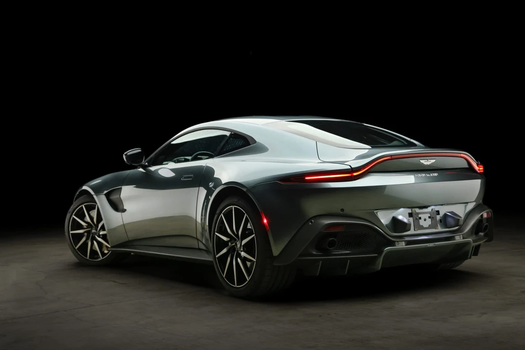 2019 Aston Martin V8 Vantage (2019+) - Image 28 of 31