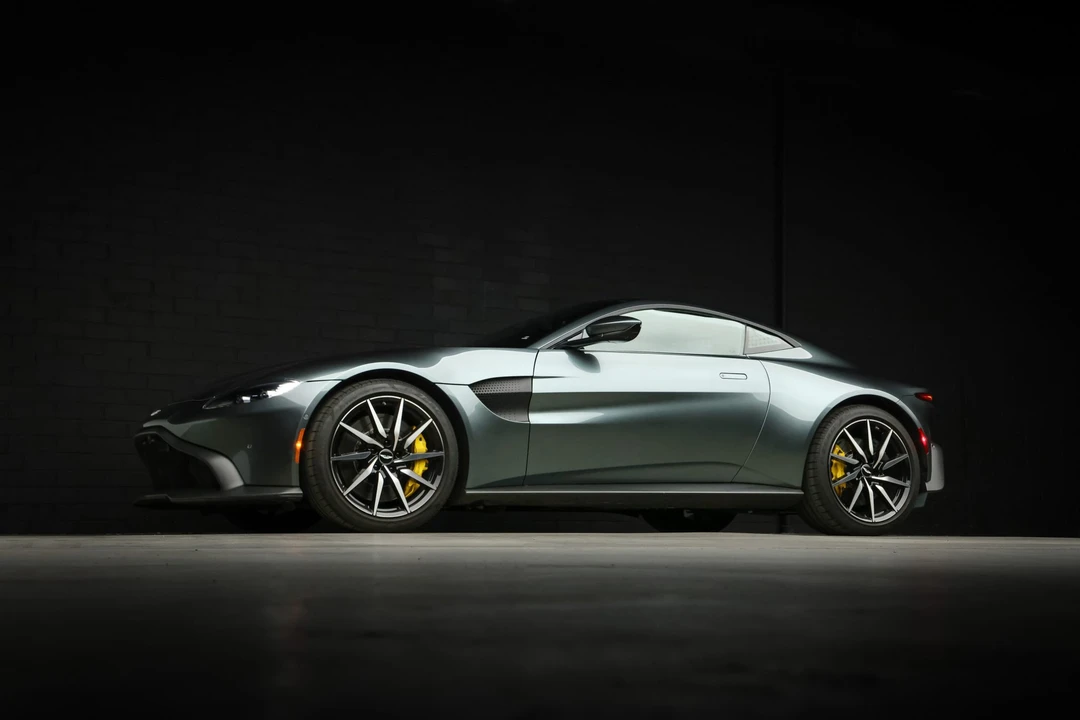 2019 Aston Martin V8 Vantage (2019+) - Image 20 of 31