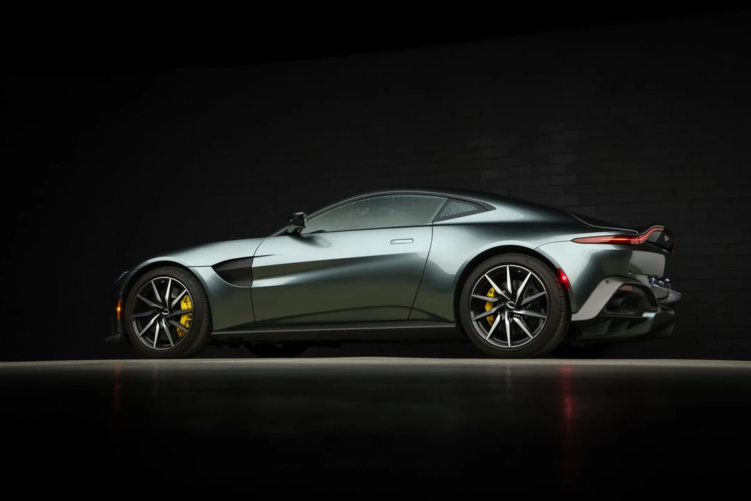 2019 Aston Martin V8 Vantage (2019+) - Image 24 of 31