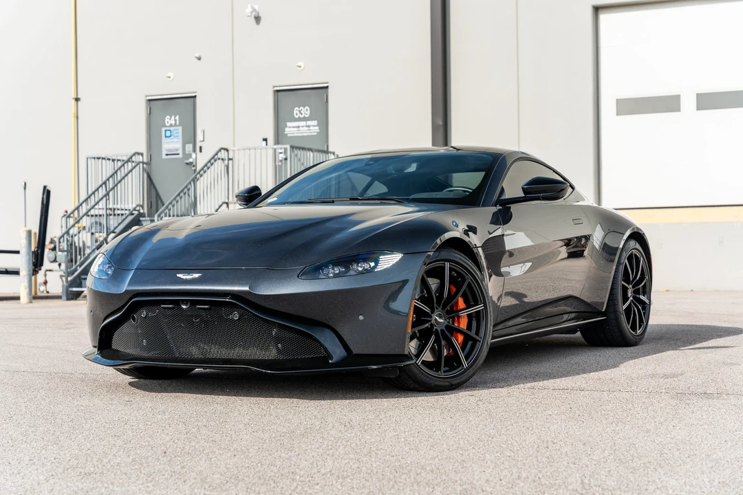 2019 Aston Martin V8 Vantage (2019+) - Image 1 of 31