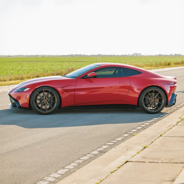 2019 Aston Martin V8 Vantage (2019+) - Image 5 of 31