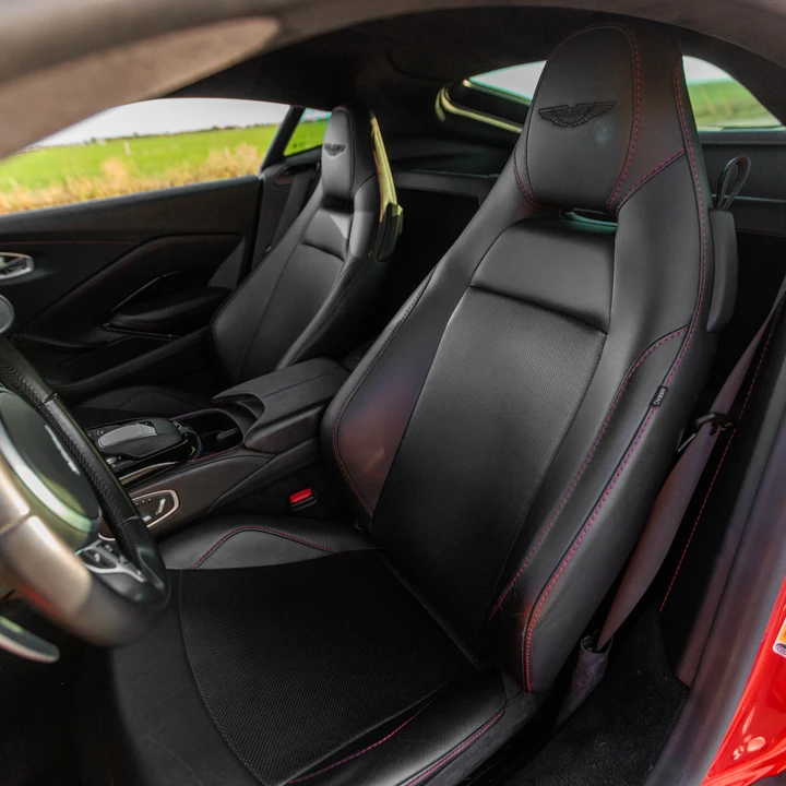 2019 Aston Martin V8 Vantage (2019+) - Image 27 of 31