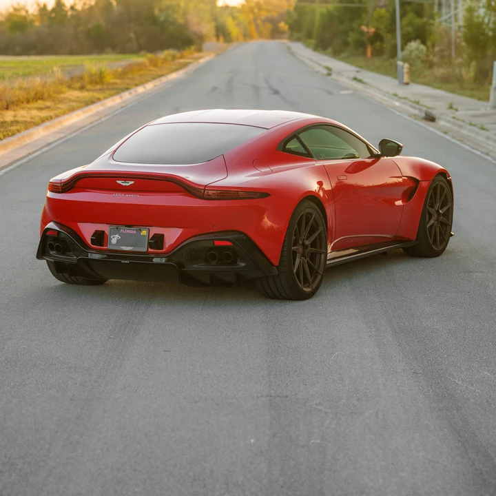 2019 Aston Martin V8 Vantage (2019+) - Image 8 of 31