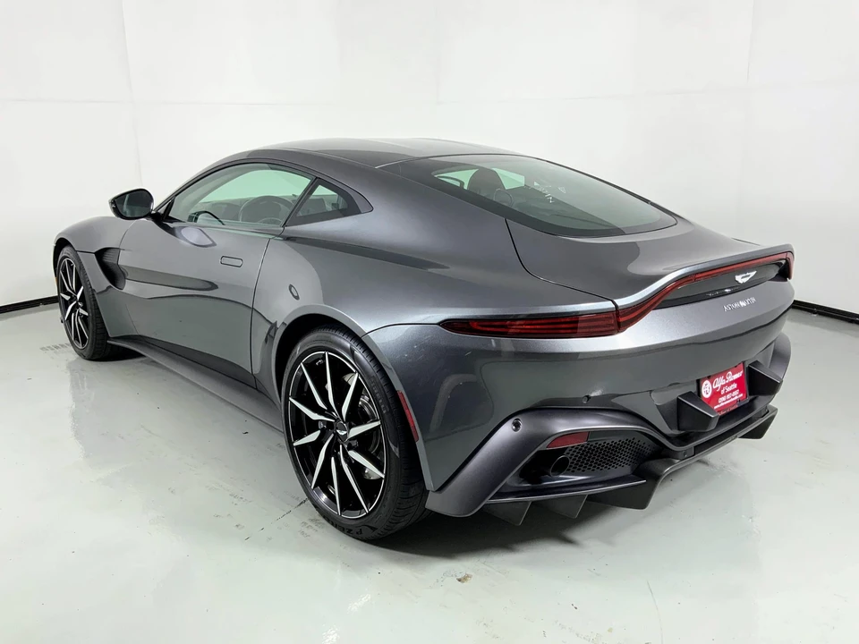 2019 Aston Martin V8 Vantage (2019+) - Image 17 of 31