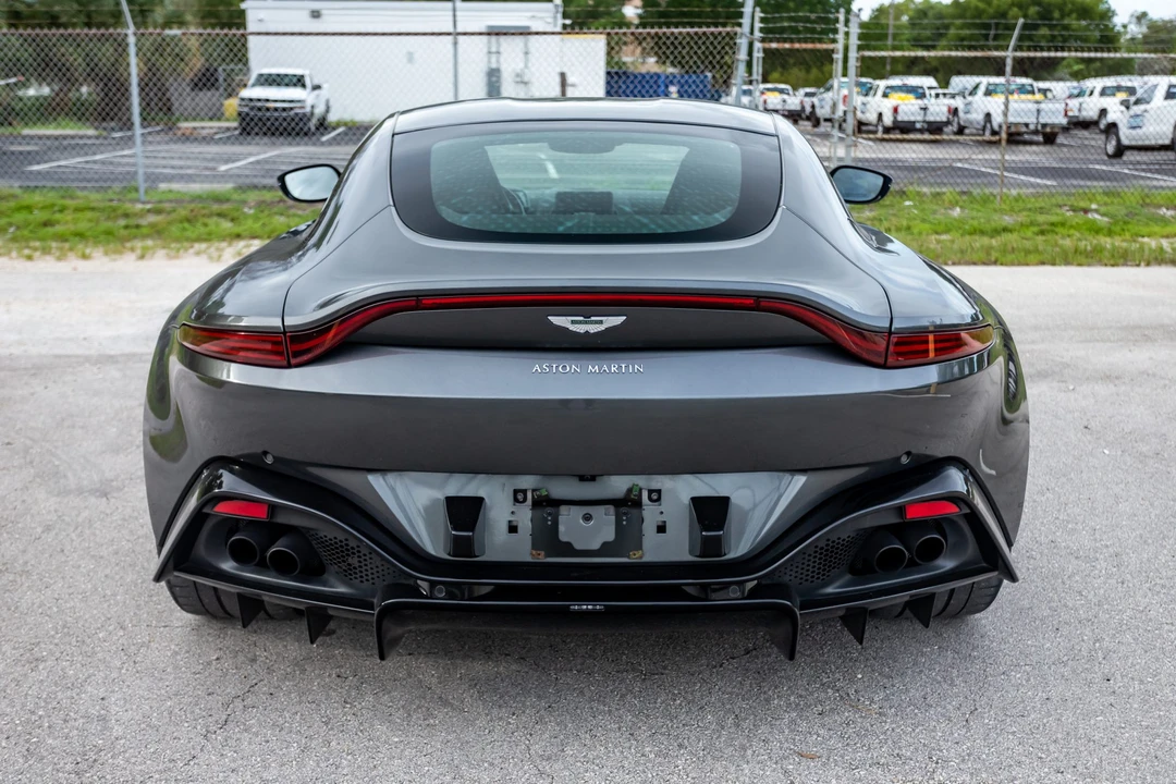 2019 Aston Martin V8 Vantage (2019+) - Image 5 of 31