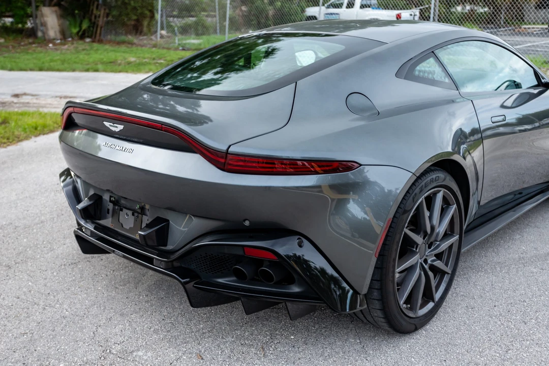 2019 Aston Martin V8 Vantage (2019+) - Image 19 of 31