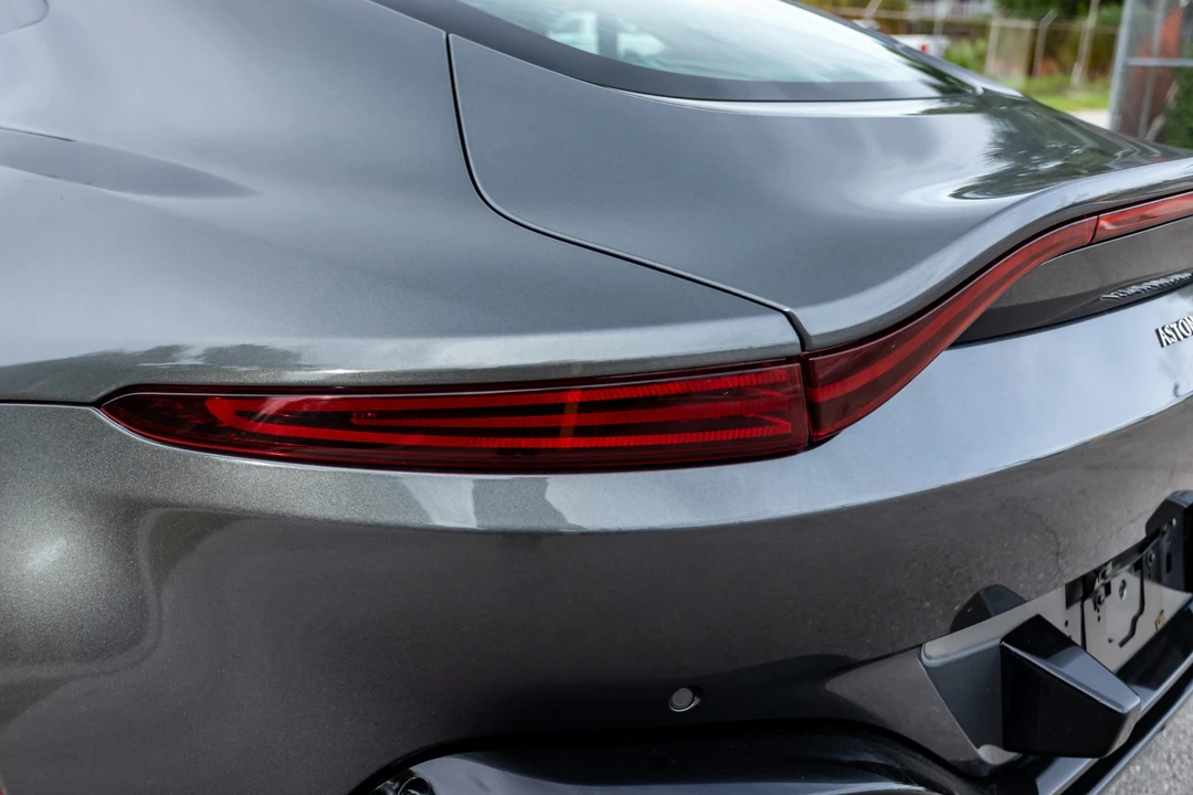 2019 Aston Martin V8 Vantage (2019+) - Image 17 of 31