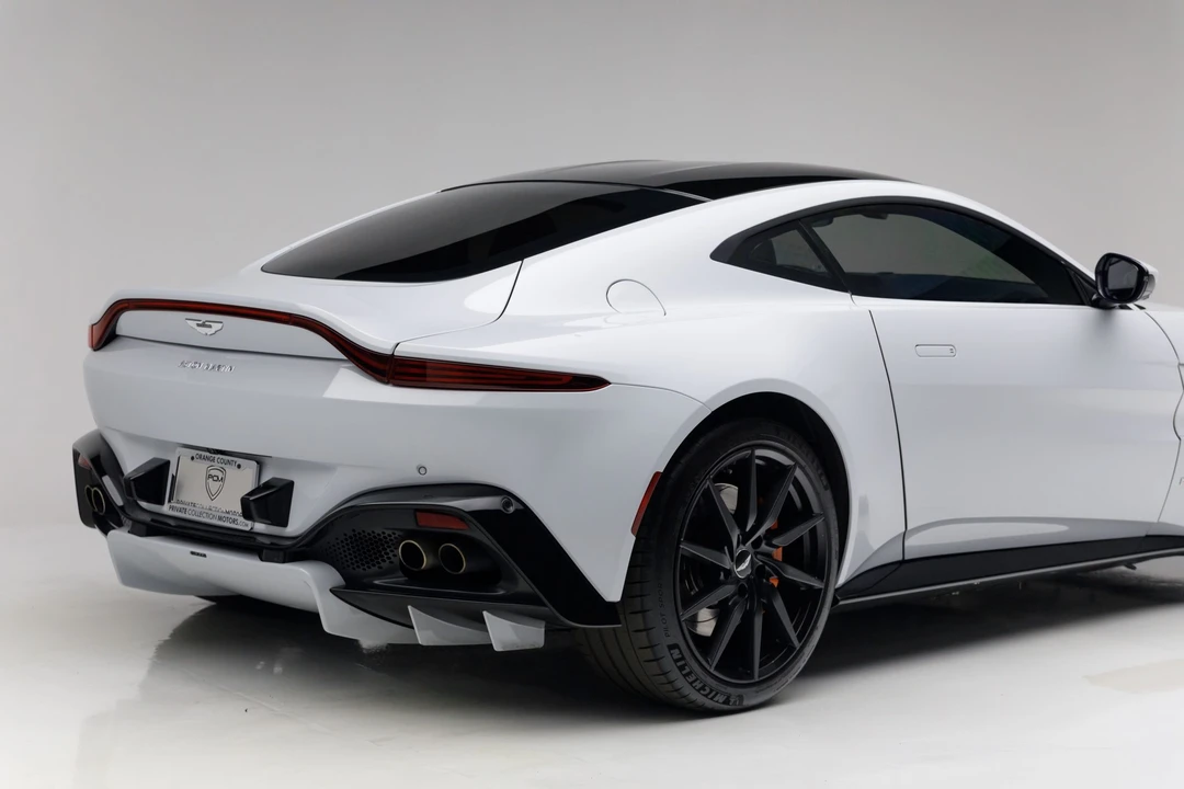2019 Aston Martin V8 Vantage (2019+) - Image 19 of 31