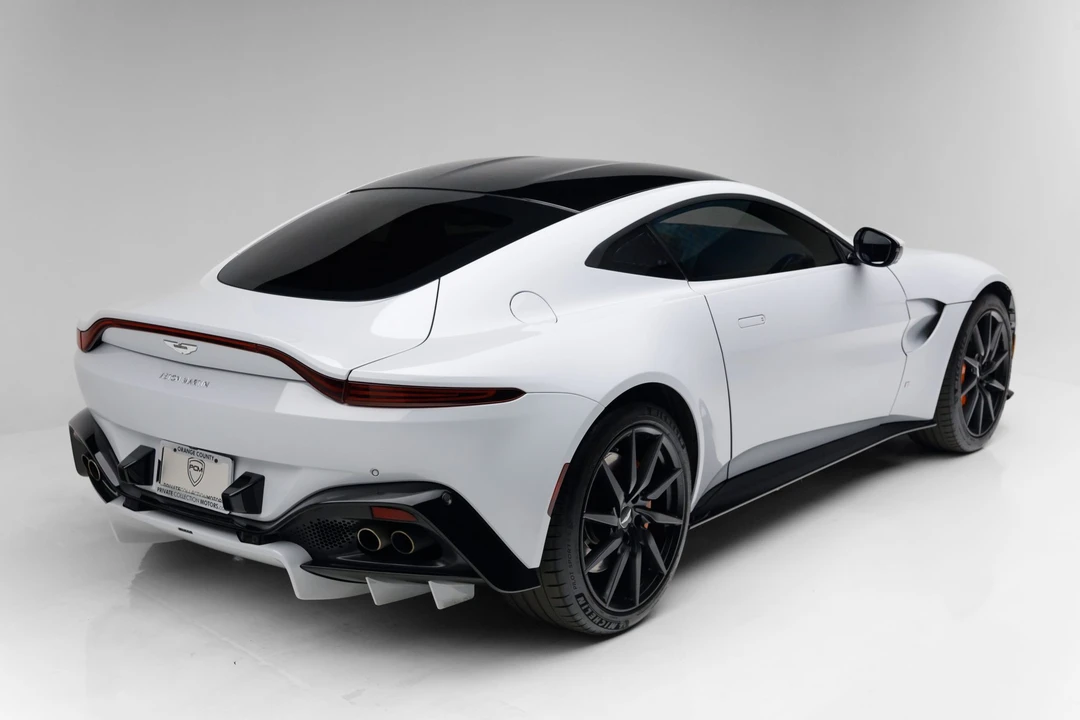 2019 Aston Martin V8 Vantage (2019+) - Image 8 of 31