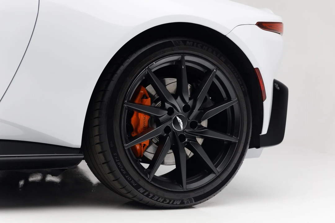 2019 Aston Martin V8 Vantage (2019+) - Image 31 of 31