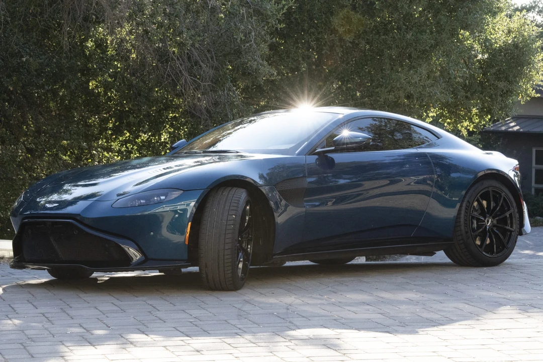 2019 Aston Martin V8 Vantage (2019+) - Image 24 of 31