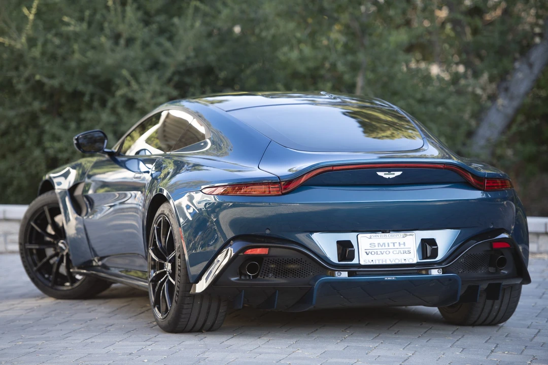2019 Aston Martin V8 Vantage (2019+) - Image 30 of 31