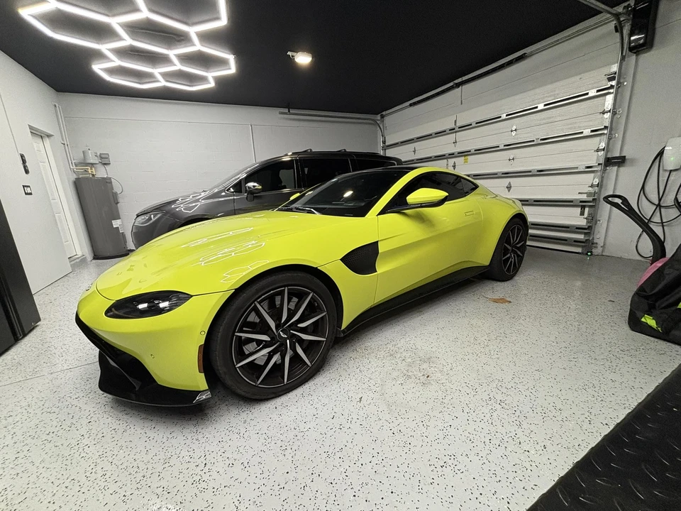 2019 Aston Martin V8 Vantage (2019+) - Image 12 of 31