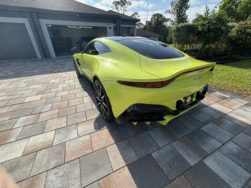 2019 Aston Martin V8 Vantage (2019+) - Image 9 of 31