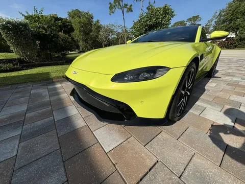 2019 Aston Martin V8 Vantage (2019+) - Image 2 of 31