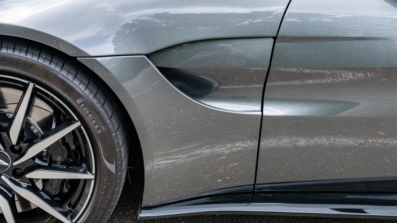 2019 Aston Martin V8 Vantage (2019+) - Image 26 of 31