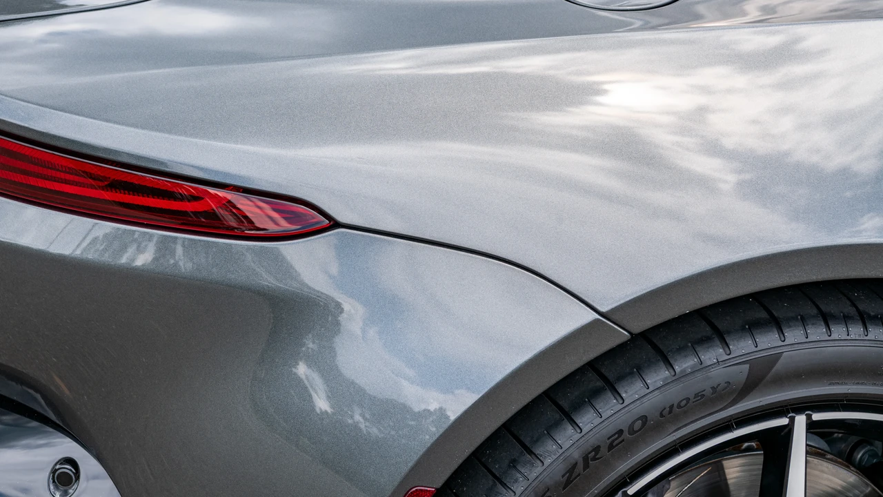 2019 Aston Martin V8 Vantage (2019+) - Image 29 of 31